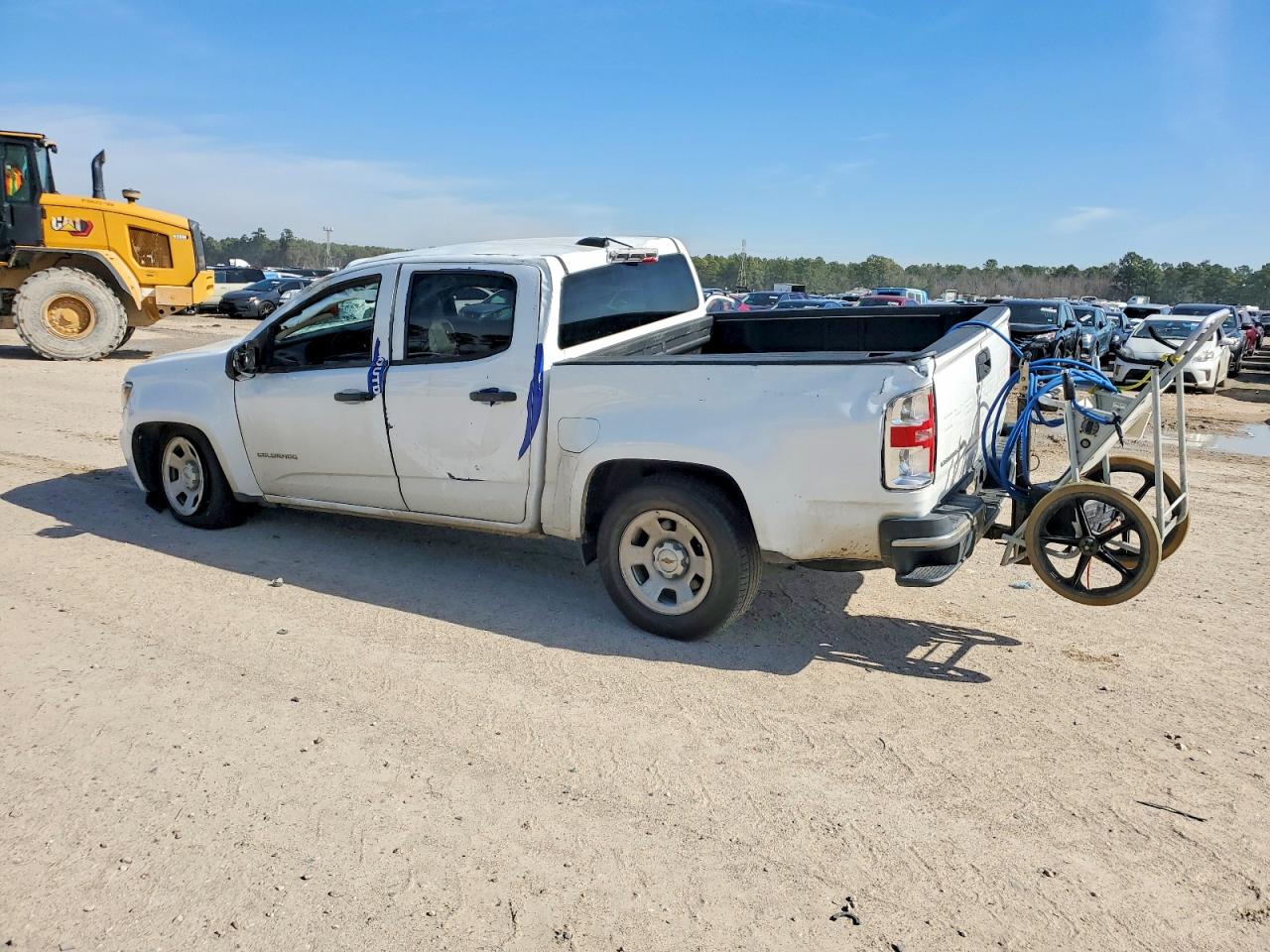 2022 CHEVROLET COLORADO photo 2