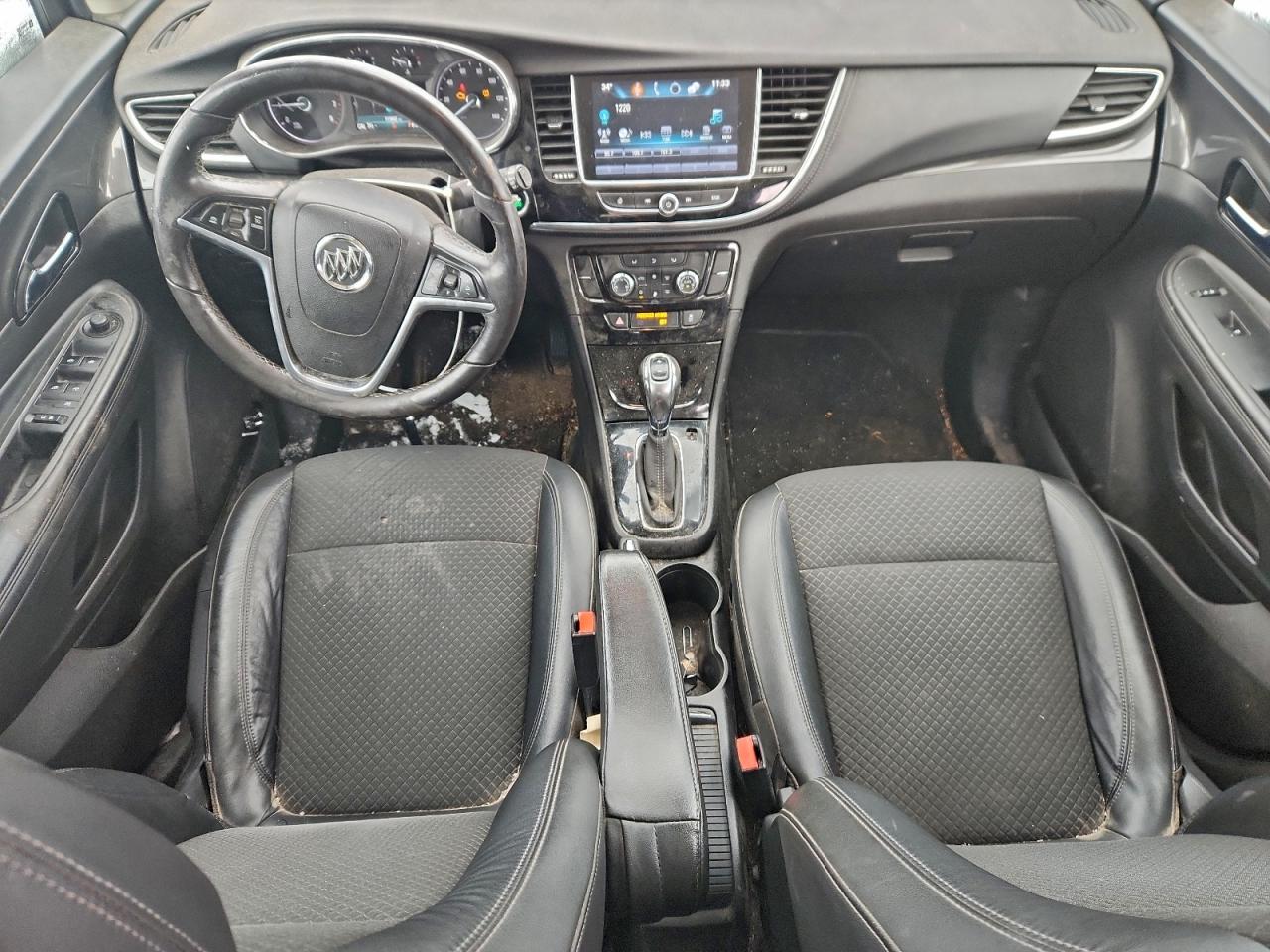 2017 BUICK ENCORE PREFERRED II photo 8