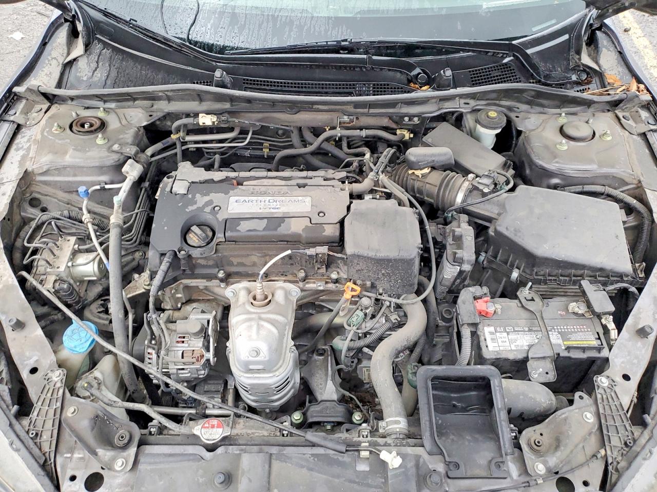 2015 HONDA ACCORD photo 31