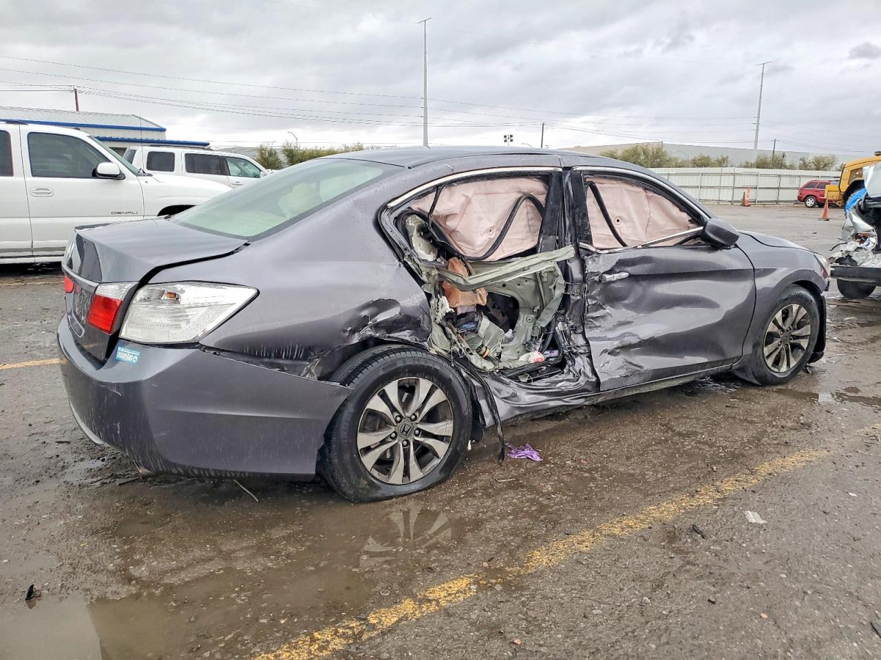 2015 HONDA ACCORD photo 7