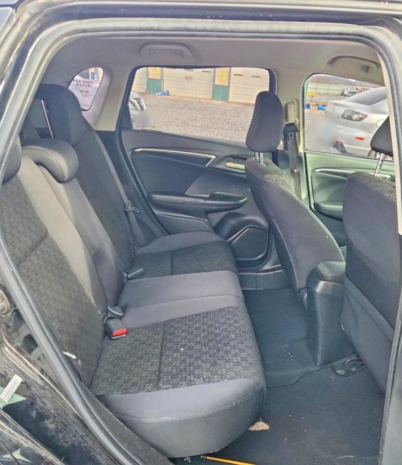 2017 HONDA FIT LX photo 10
