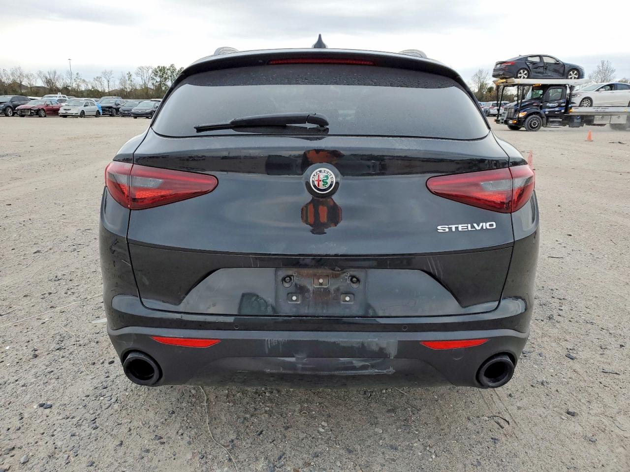 2022 ALFA ROMEO STELVIO photo 6