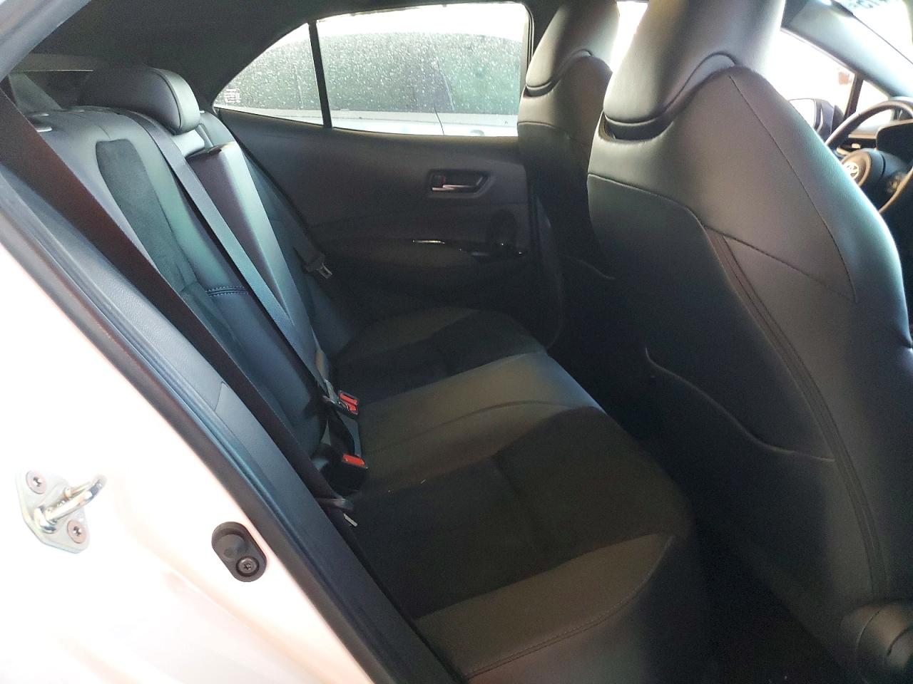 2024 TOYOTA COROLLA photo 28