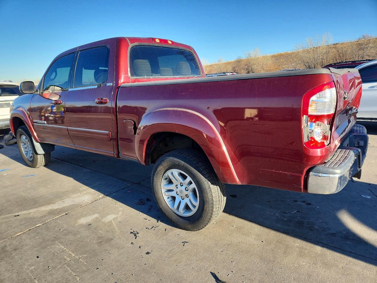2005 TOYOTA TUNDRA DOUBLE CAB SR5 photo 2