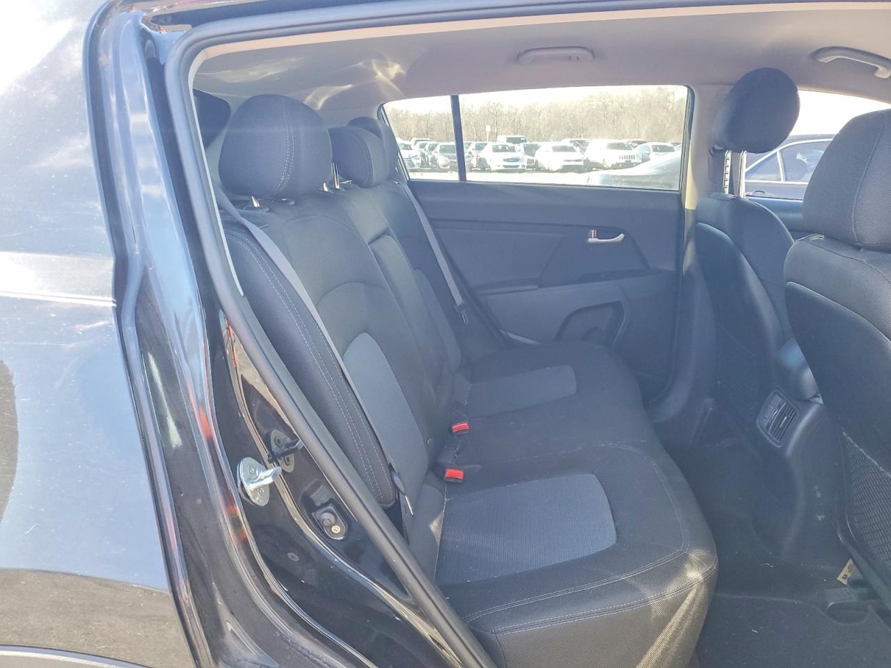 2016 KIA SPORTAGE LX photo 11