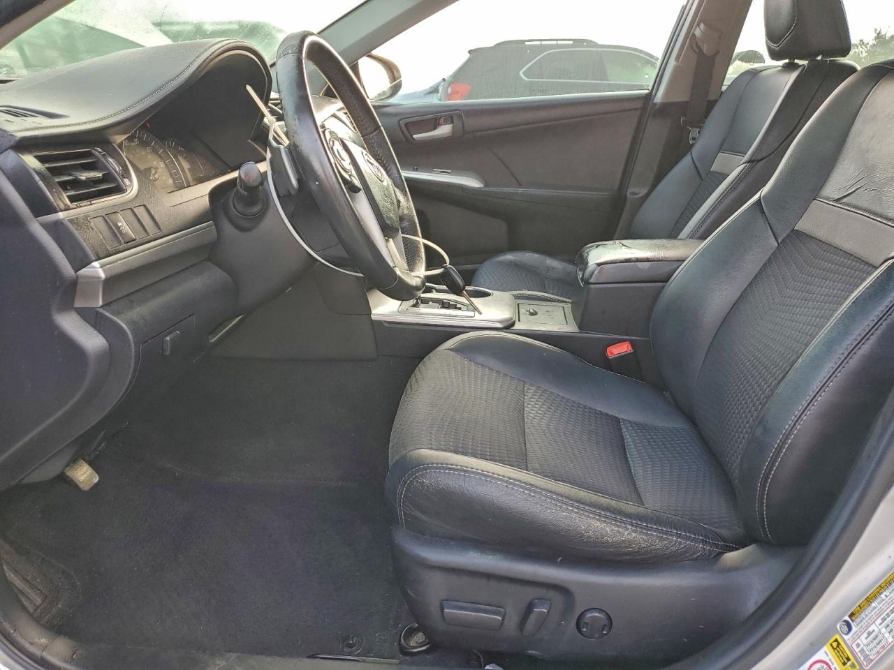 2012 TOYOTA CAMRY BASE photo 7