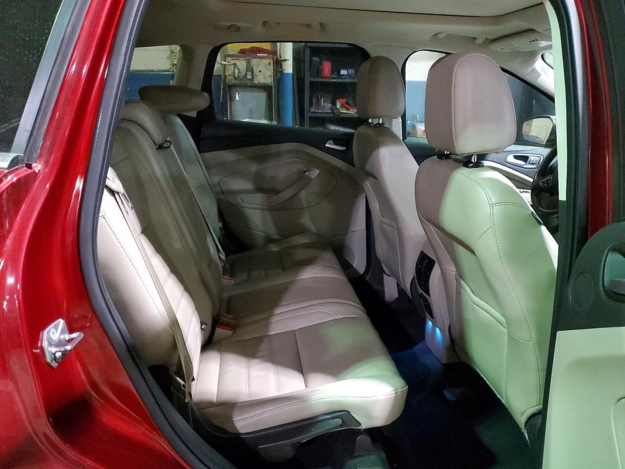 2017 FORD ESCAPE TITANIUM photo 11