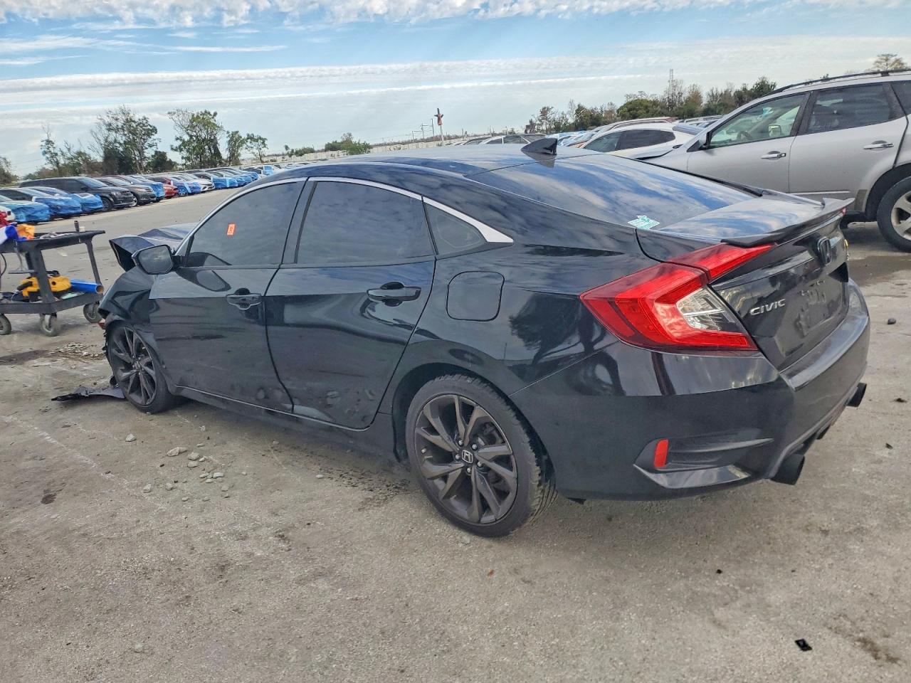 2016 HONDA CIVIC EX photo 2