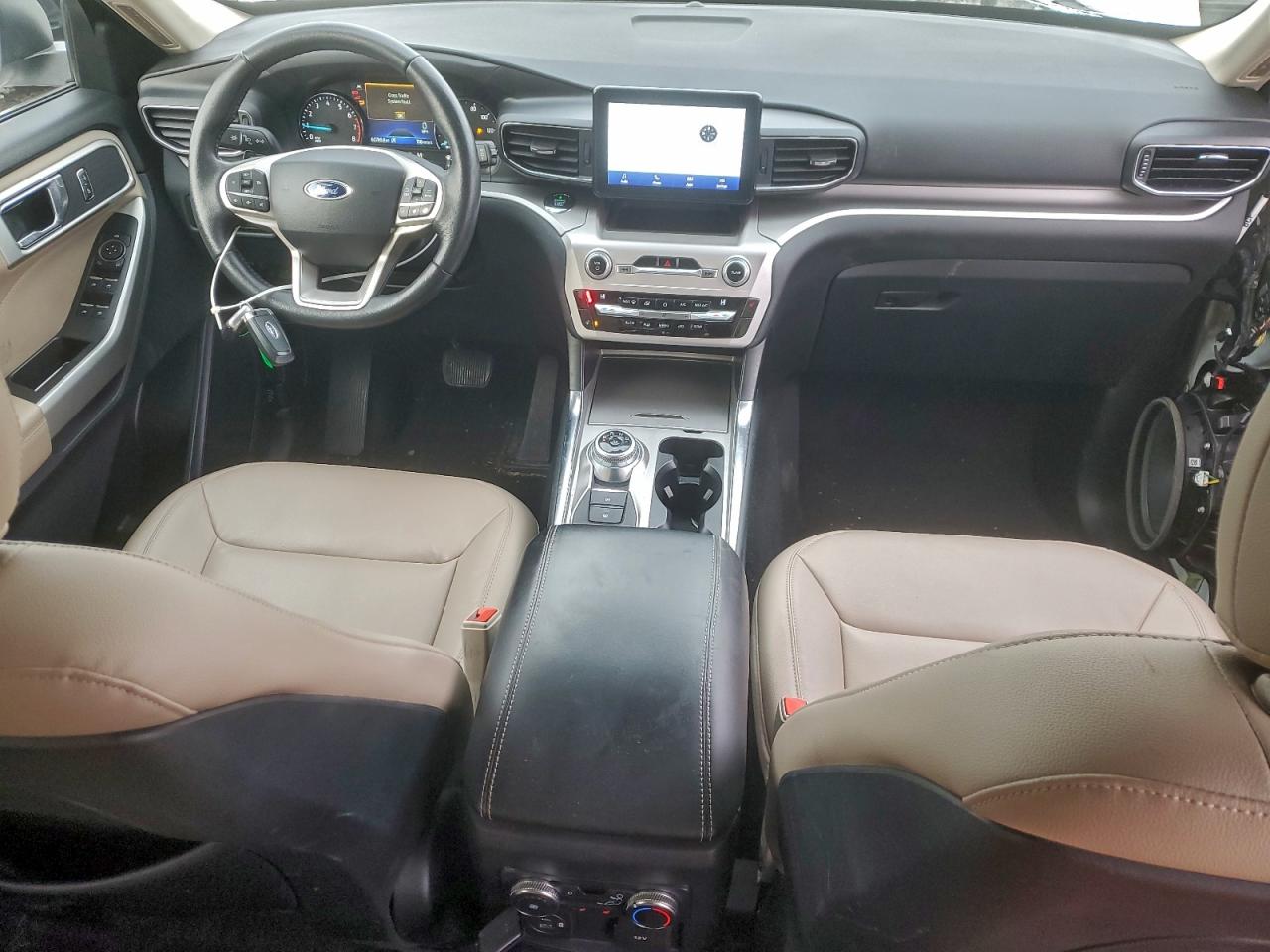 2020 FORD EXPLORER XLT photo 8