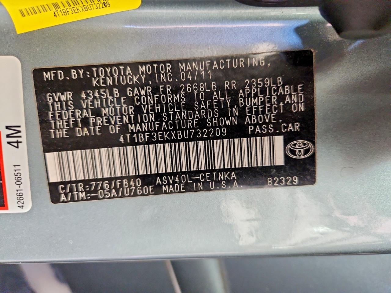 2011 TOYOTA CAMRY BASE photo 12