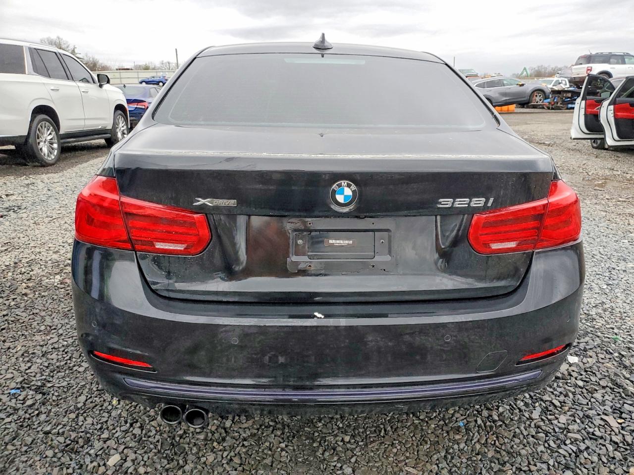 2016 BMW 328 XI SULEV photo 6