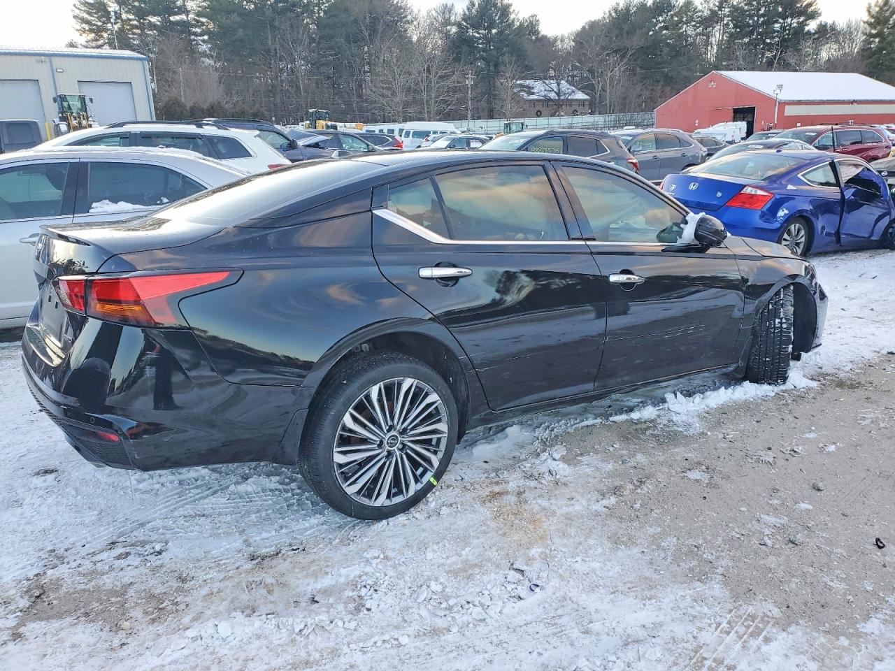 2024 NISSAN ALTIMA SL photo 3