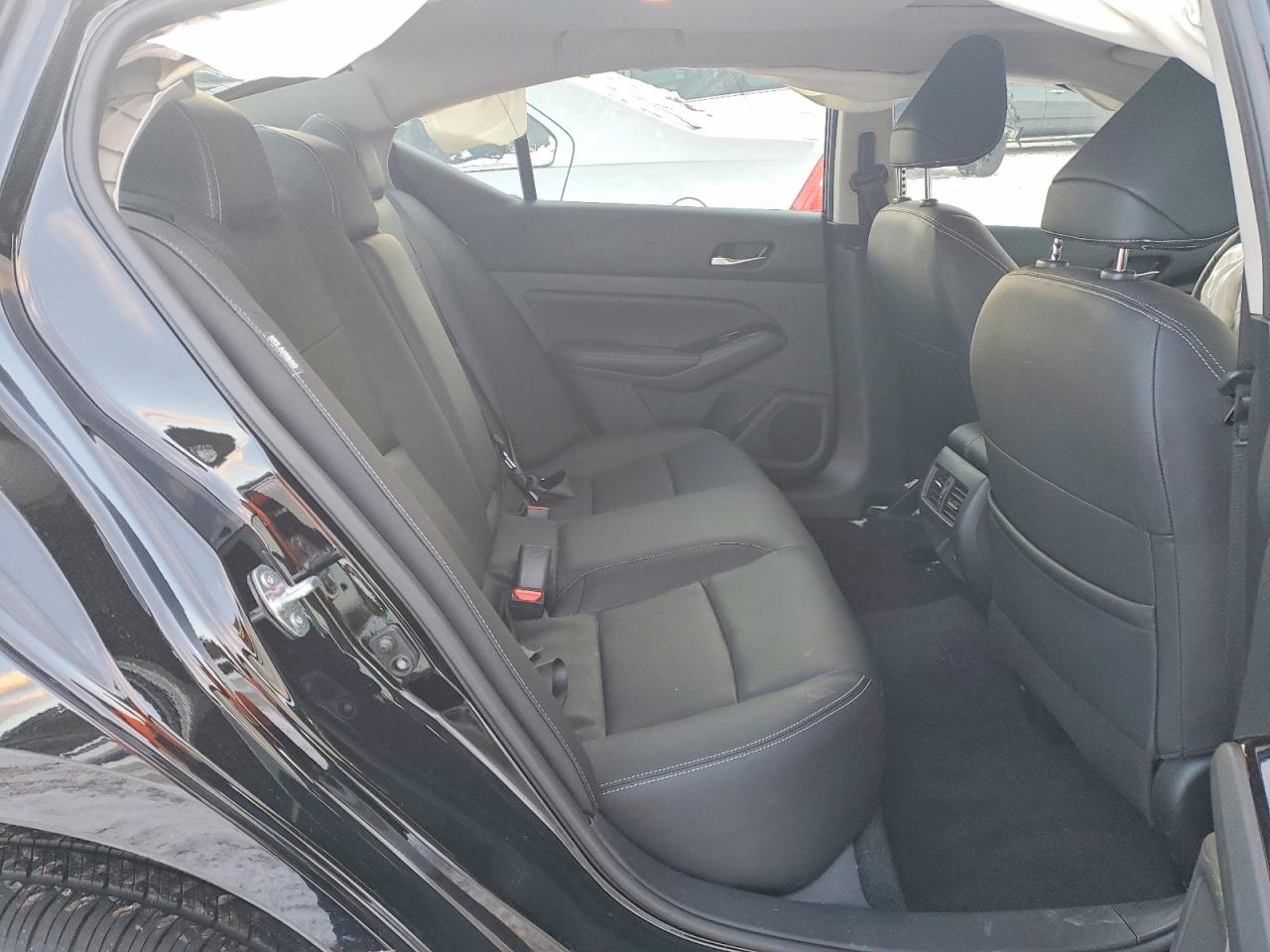 2024 NISSAN ALTIMA SL photo 10