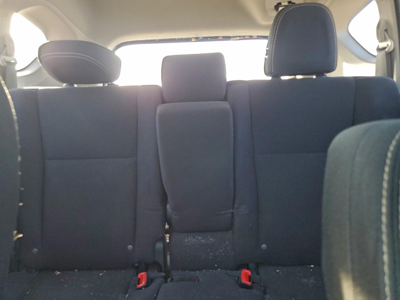 2015 TOYOTA RAV4 XLE photo 10