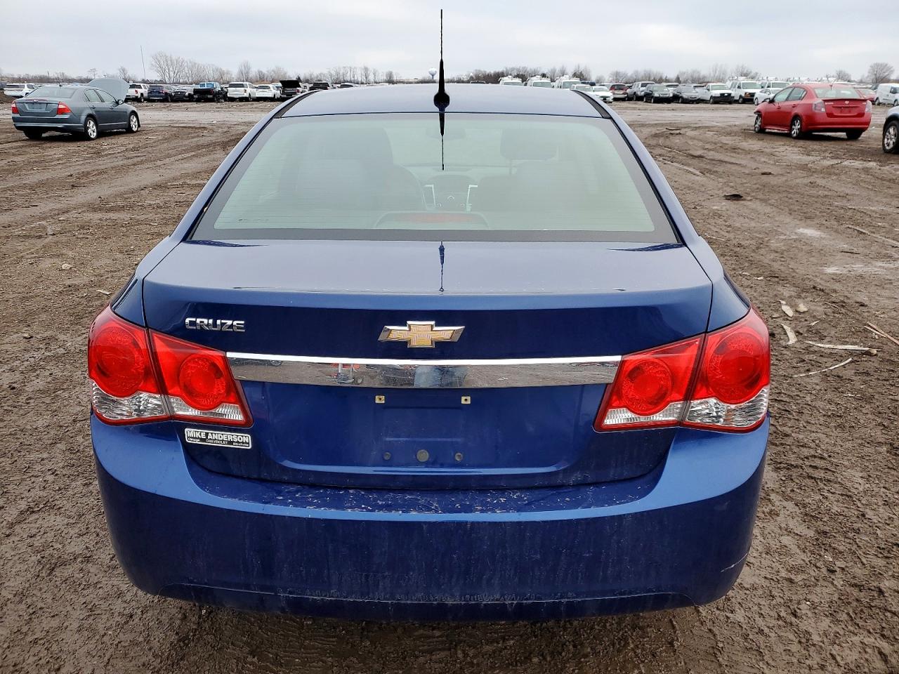 2013 CHEVROLET CRUZE LS photo 6