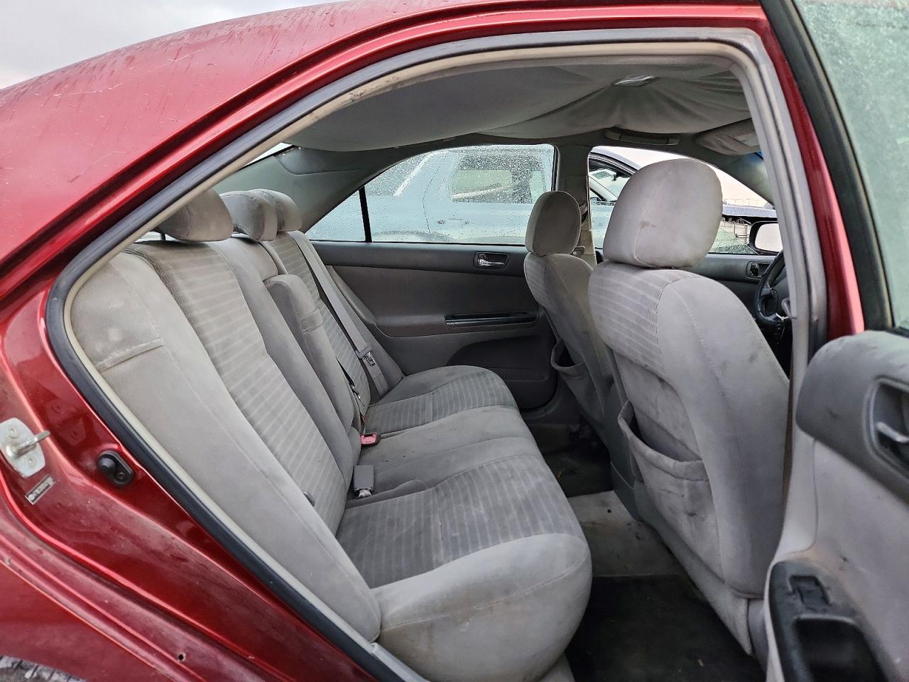 2005 TOYOTA CAMRY LE photo 10