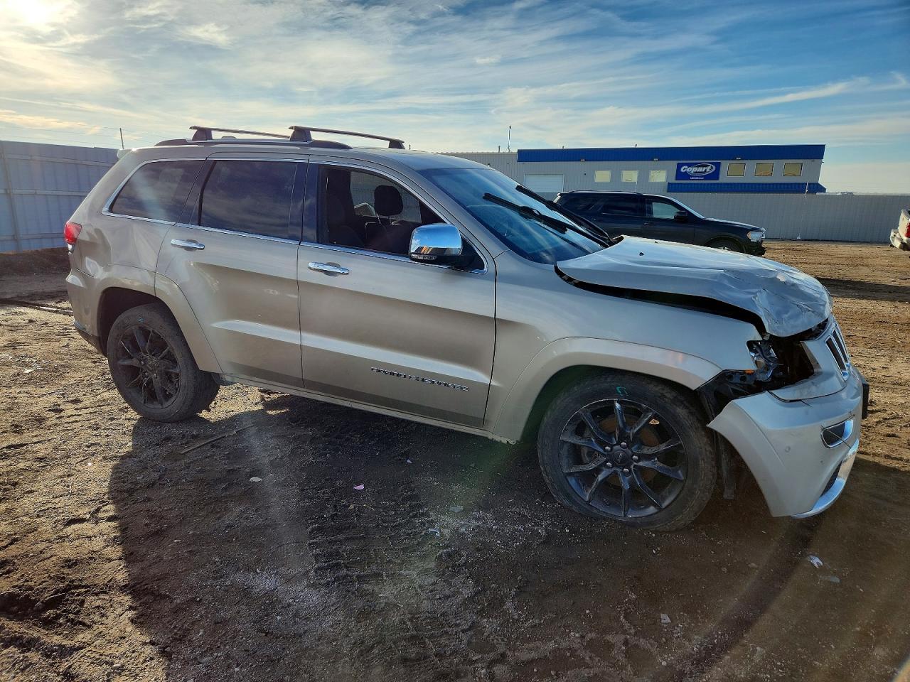 2015 JEEP GRAND CHEROKEE SUMMIT photo 4