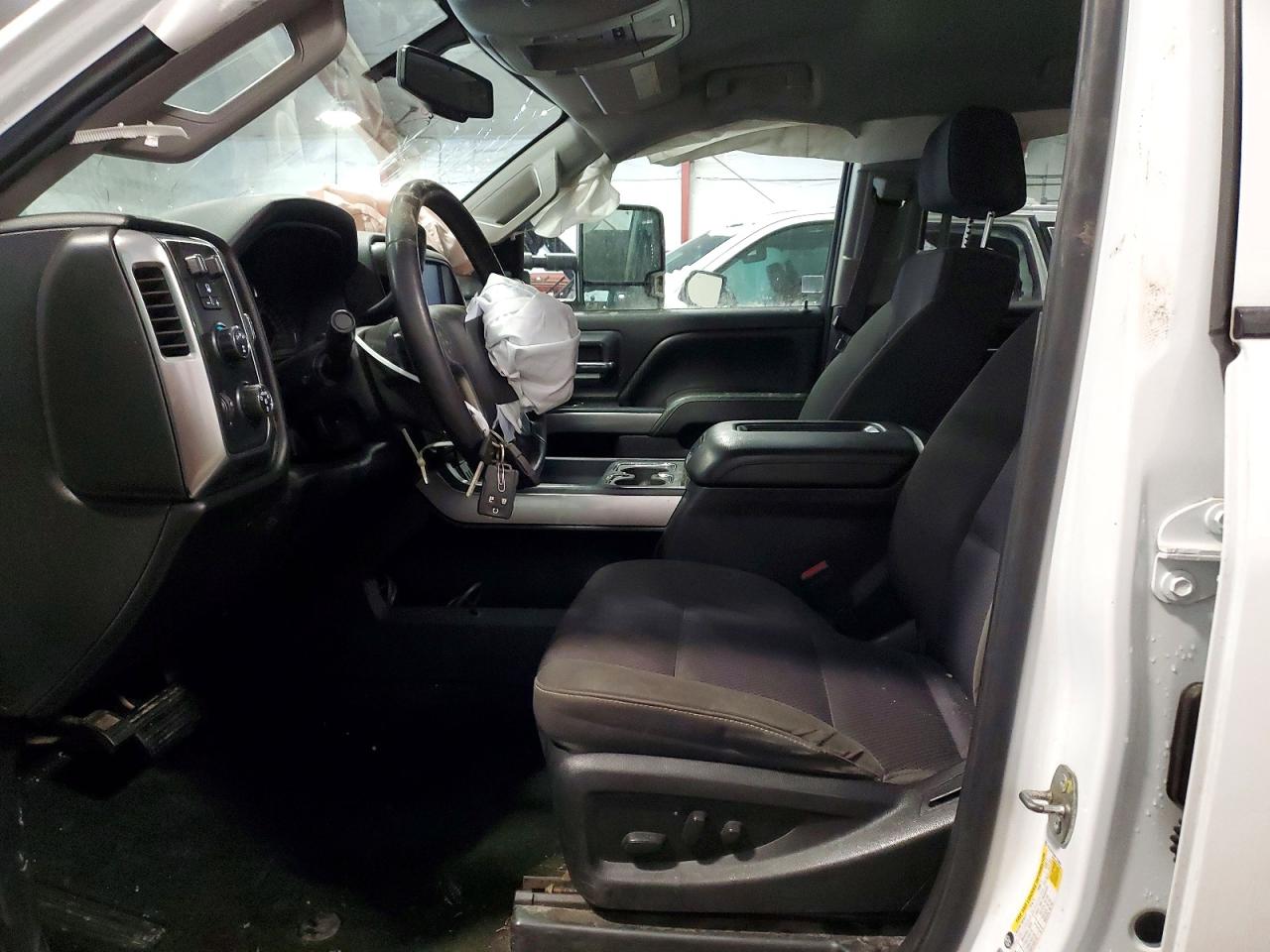 2017 CHEVROLET SILVERADO K2500 HEAVY DUTY LT photo 13