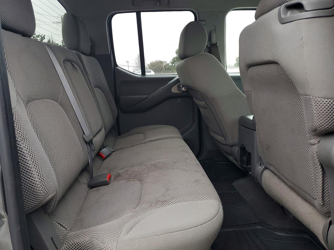 2006 NISSAN FRONTIER CREW CAB LE photo 10