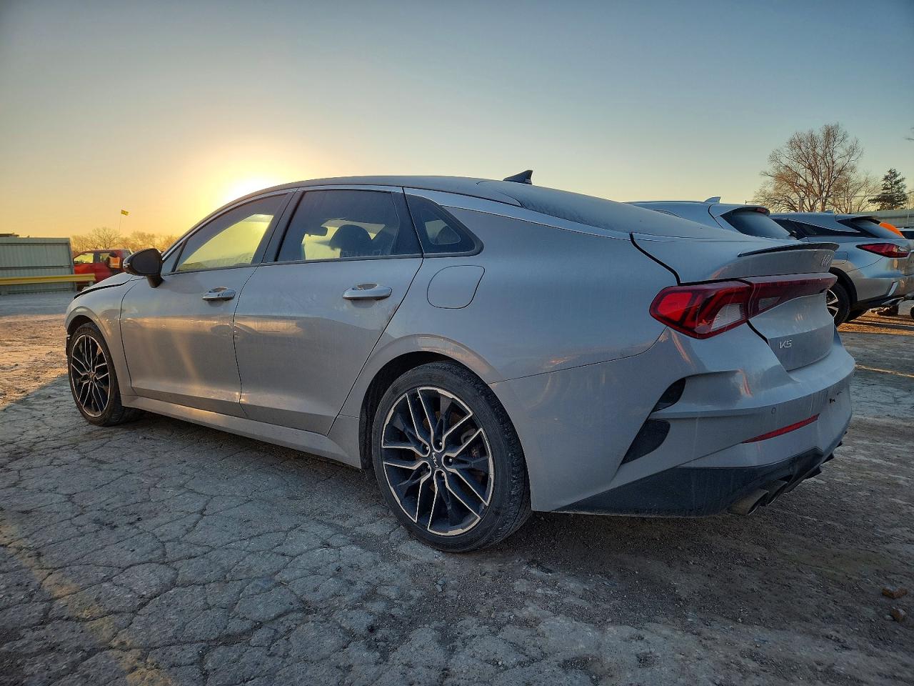 2023 KIA K5 GT photo 3