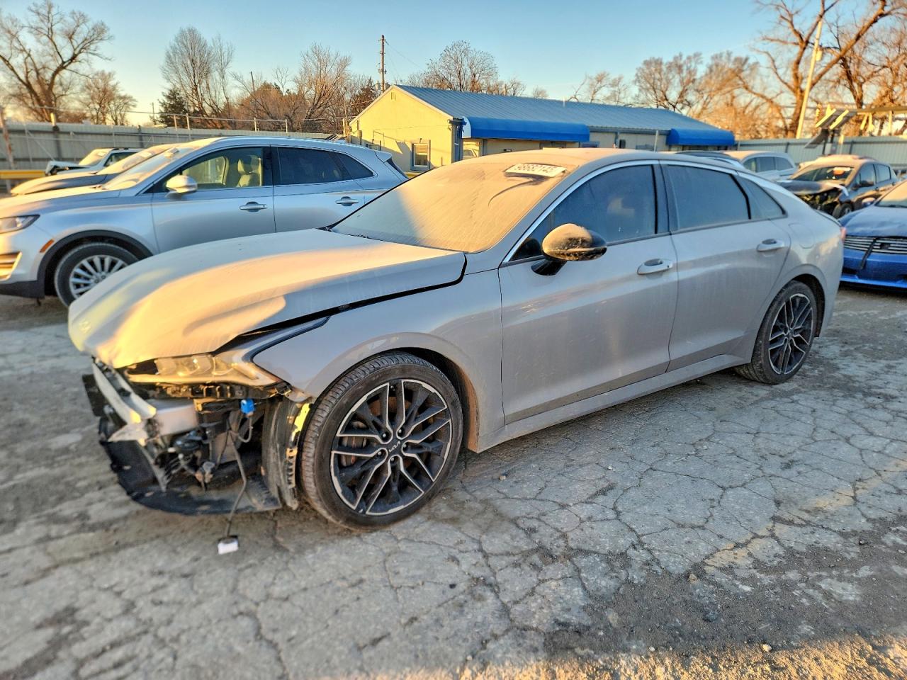 2023 KIA K5