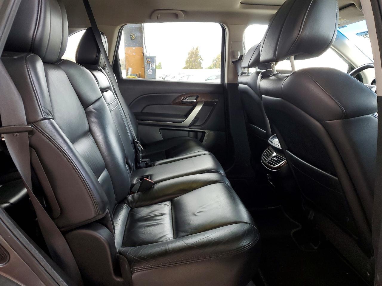 2011 ACURA MDX photo 11