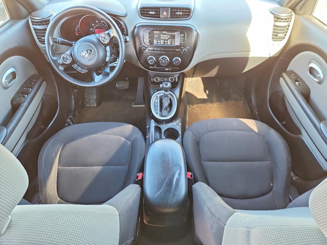 2017 KIA SOUL photo 8