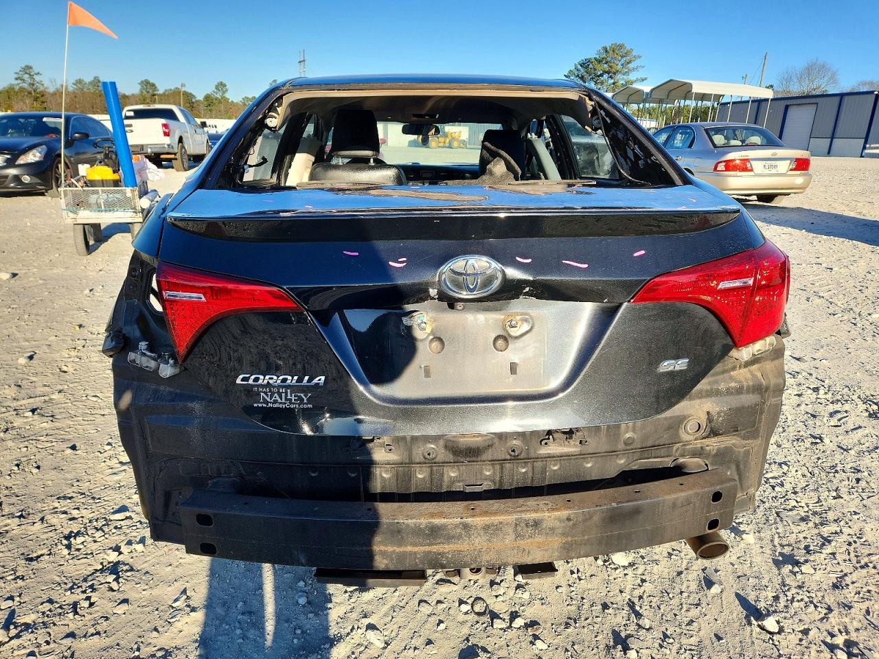 2017 TOYOTA COROLLA L photo 6