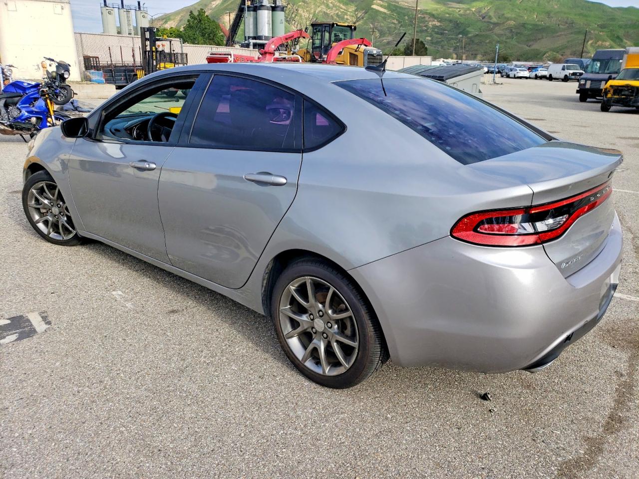 2014 DODGE DART SXT photo 2