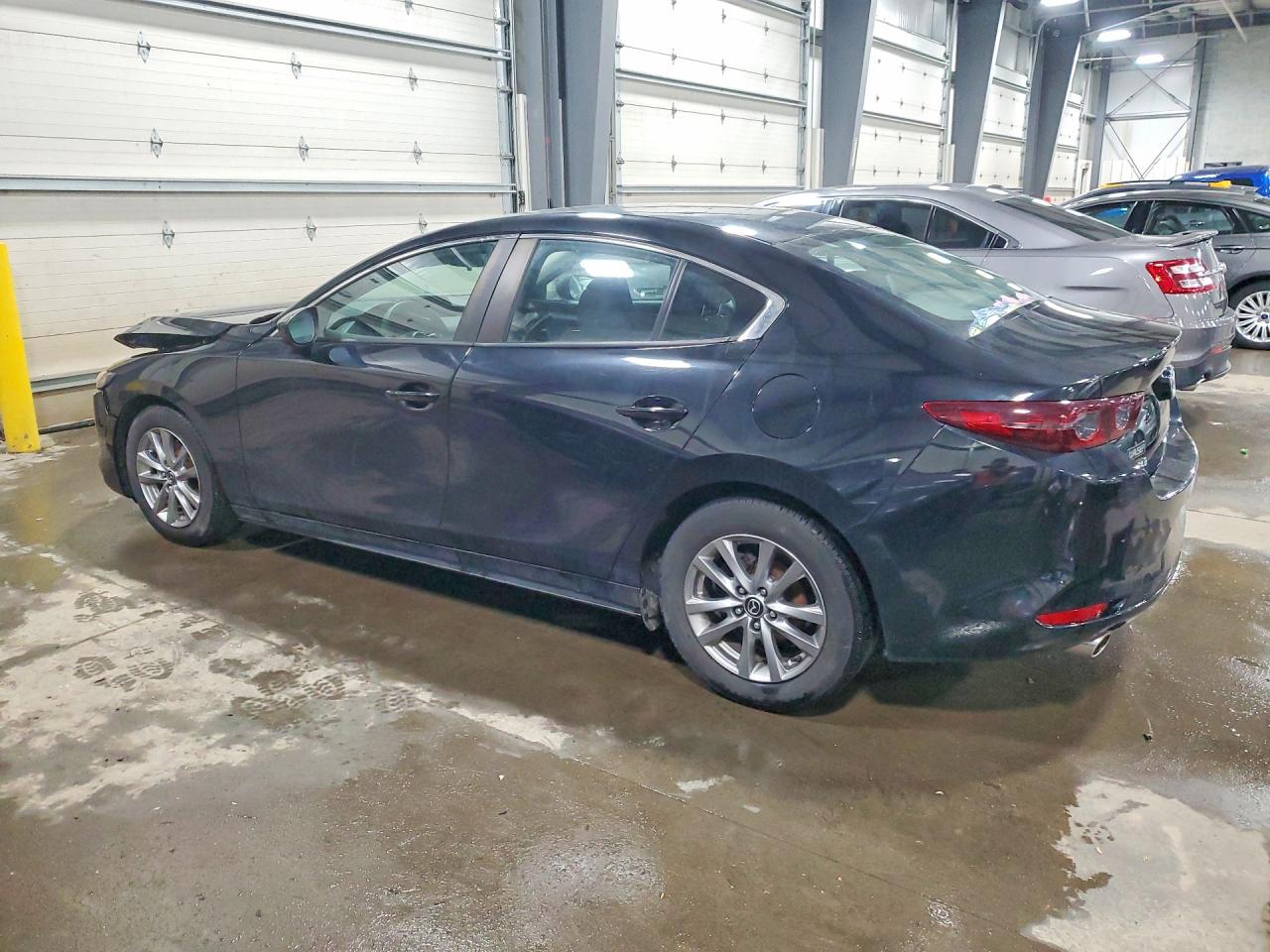 2019 MAZDA 3 photo 2
