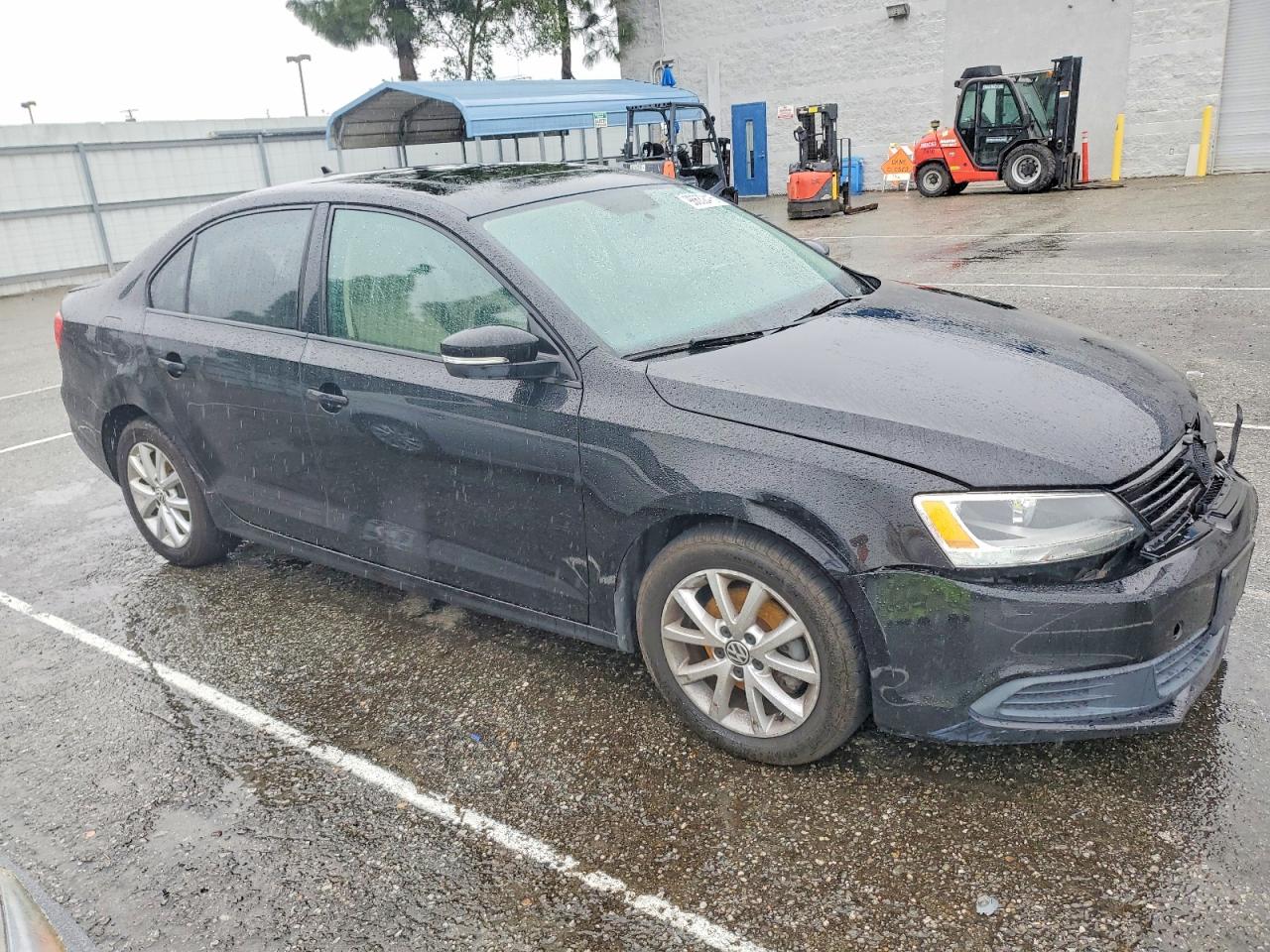 2012 VOLKSWAGEN JETTA SE photo 4