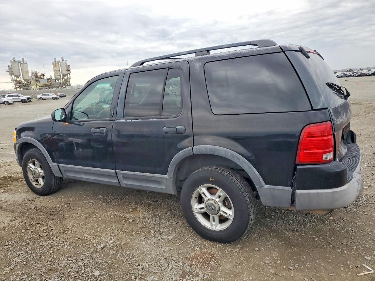 2003 FORD EXPLORER XLT photo 2