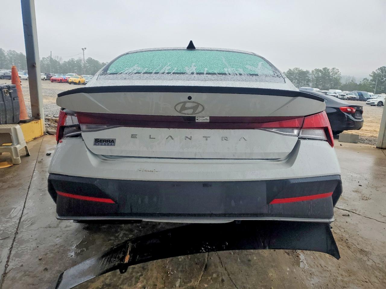 2025 HYUNDAI ELANTRA SEL SPORT photo 6