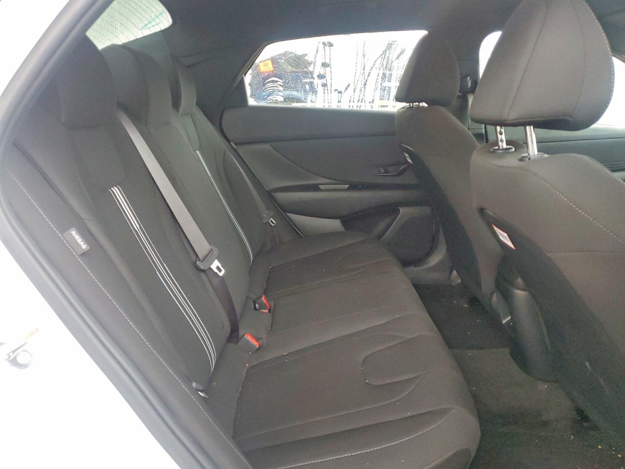 2025 HYUNDAI ELANTRA SEL SPORT photo 10
