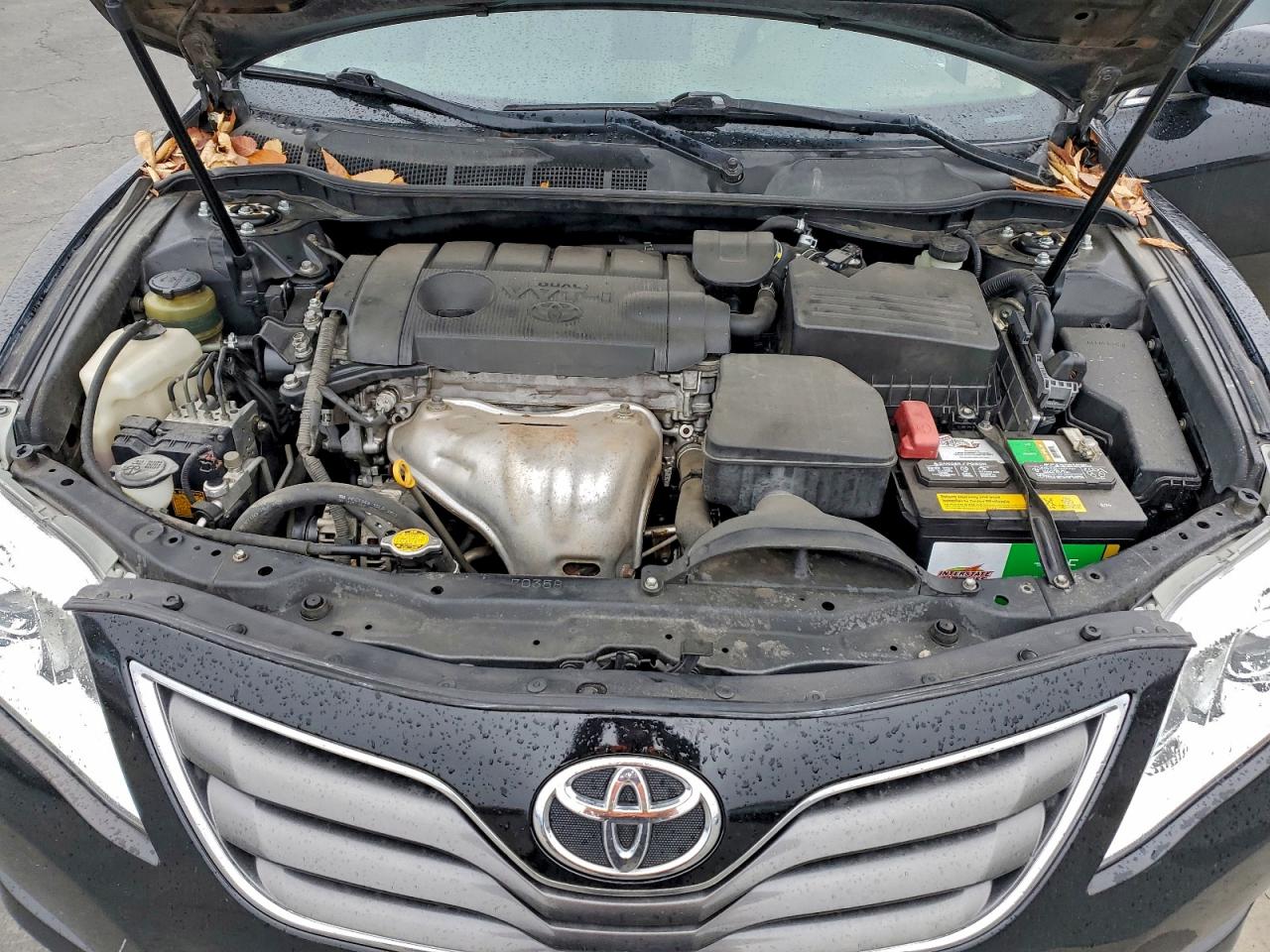 2011 TOYOTA CAMRY BASE photo 11