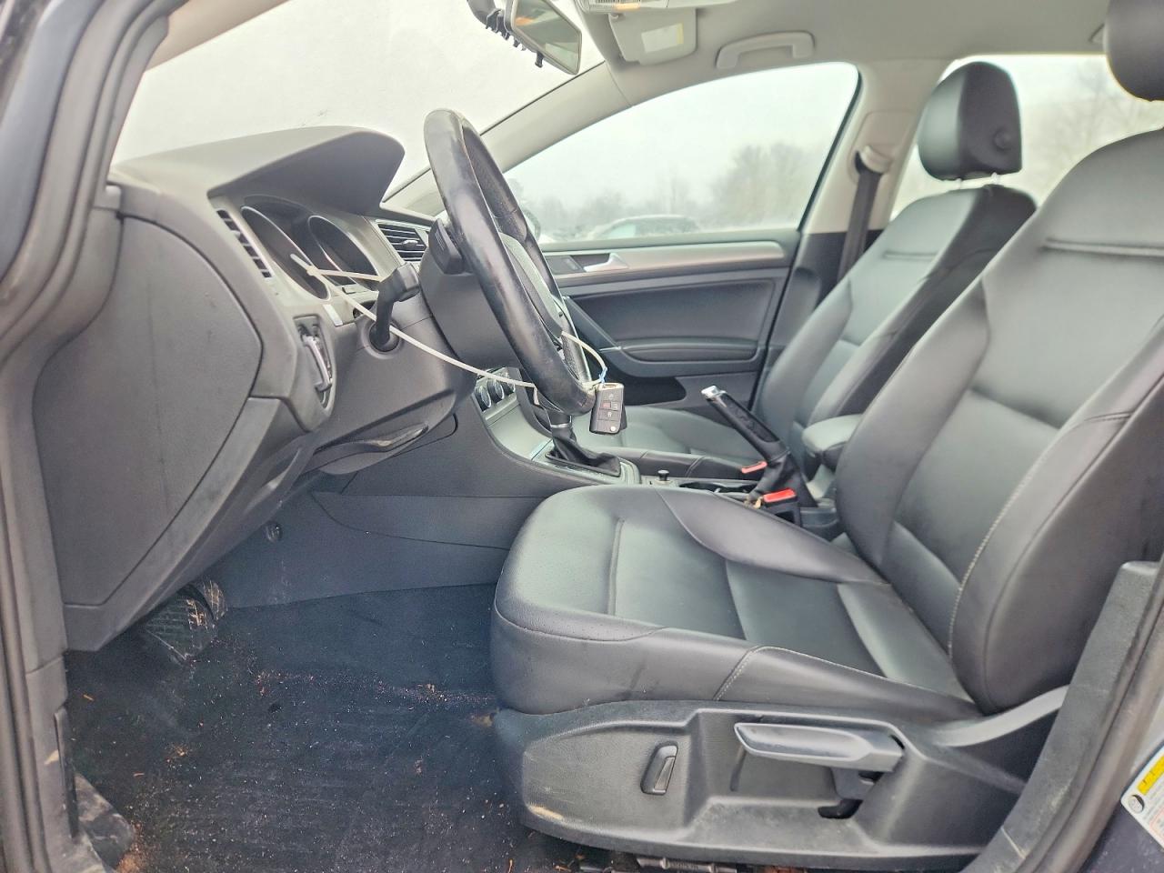 2015 VOLKSWAGEN GOLF SPORTWAGEN TDI S photo 7