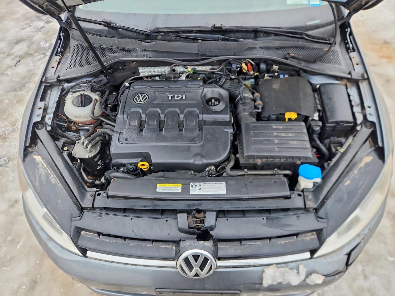 2015 VOLKSWAGEN GOLF SPORTWAGEN TDI S photo 11