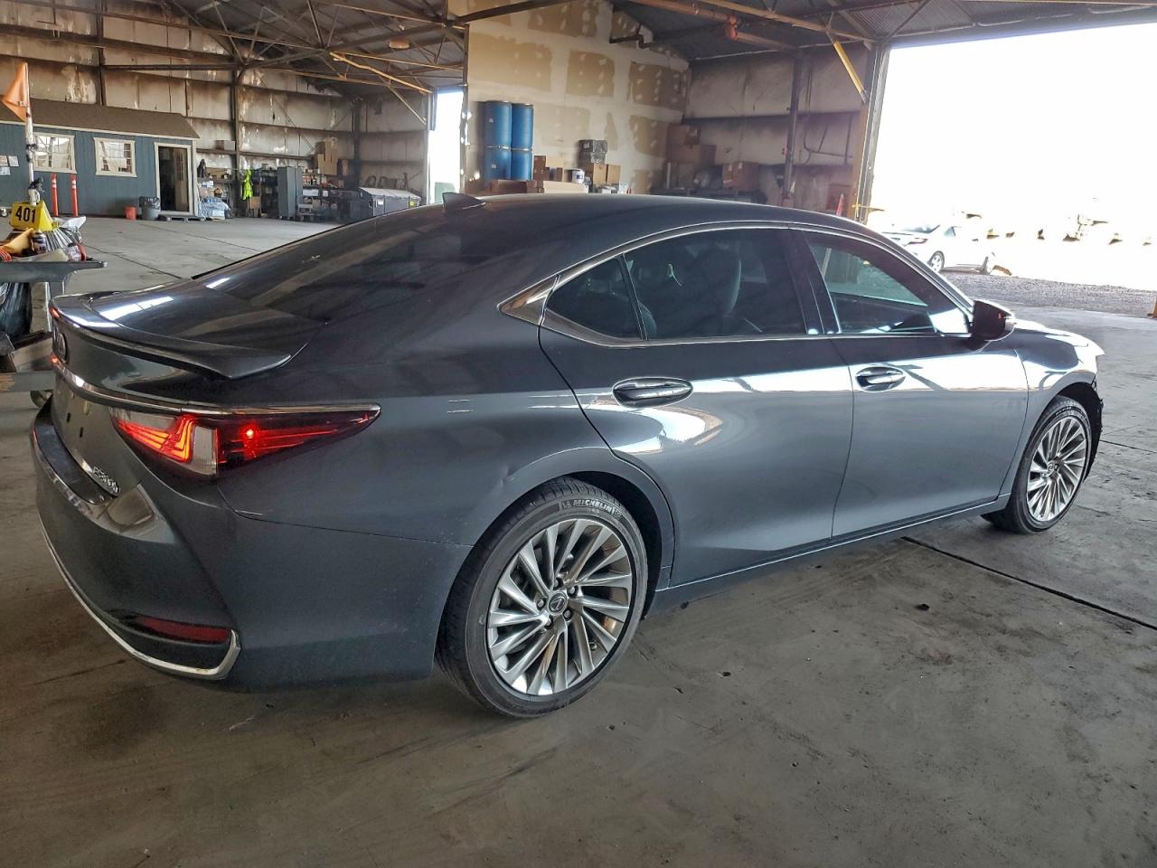 2023 LEXUS ES 300H BASE photo 7
