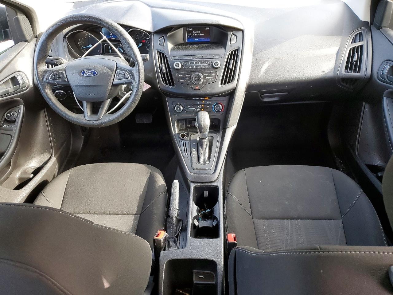 2018 FORD FOCUS S photo 8