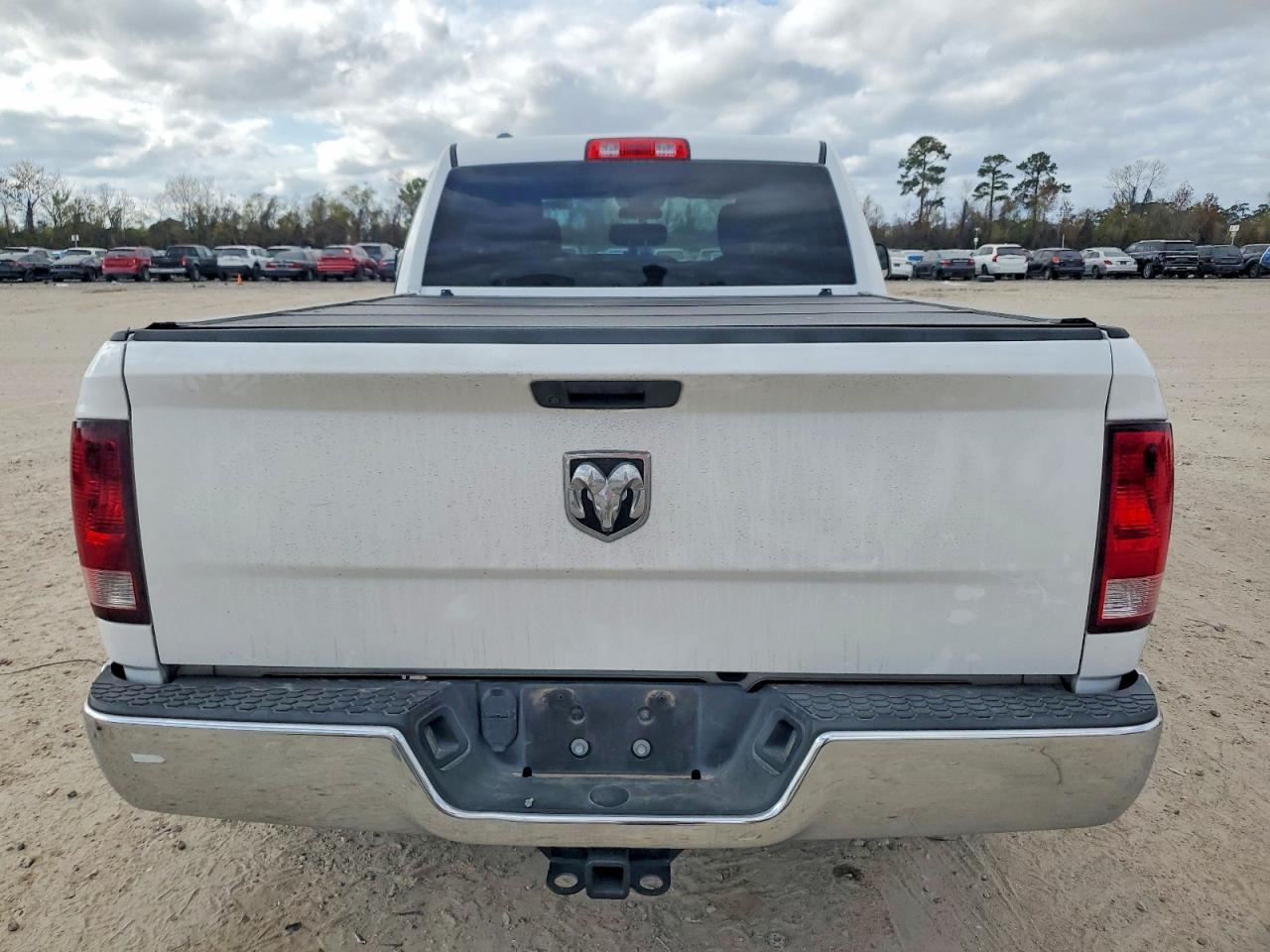 2021 RAM 1500 CLASSIC TRADESMAN photo 6