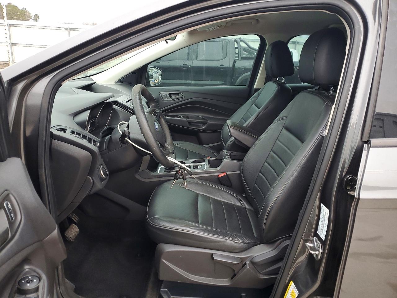 2017 FORD ESCAPE S photo 7