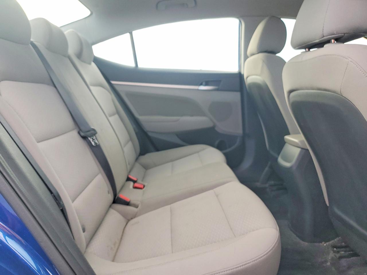 2020 HYUNDAI ELANTRA SEL photo 10