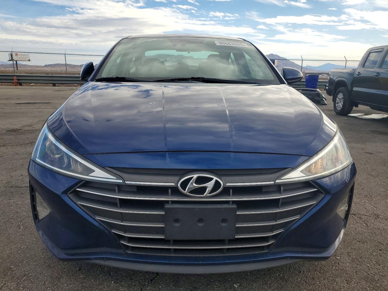 2020 HYUNDAI ELANTRA SEL photo 5