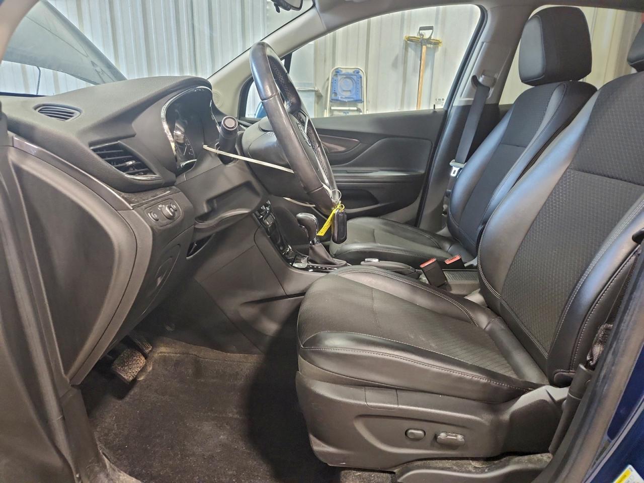 2019 BUICK ENCORE SPORT TOURING photo 7