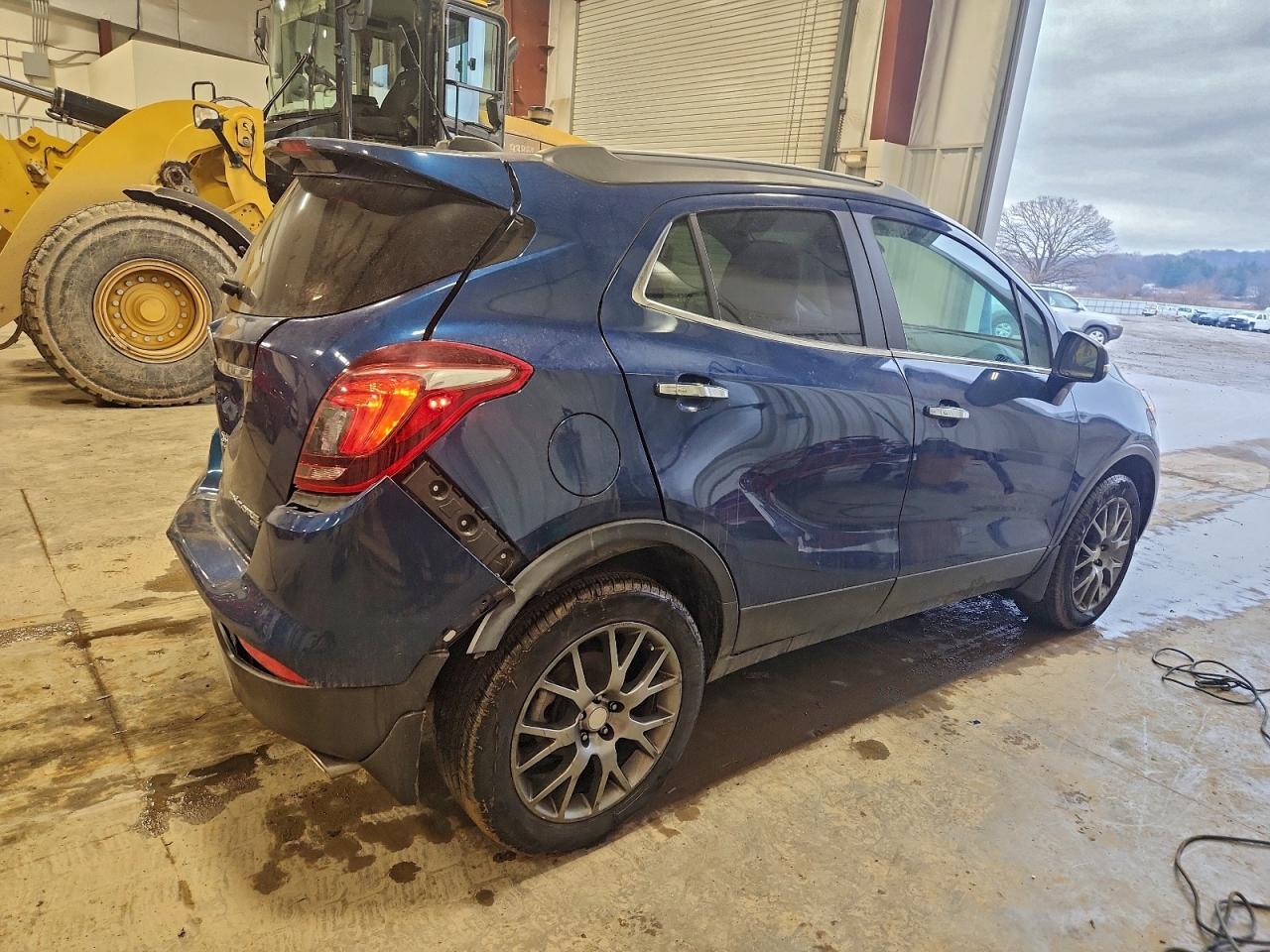 2019 BUICK ENCORE SPORT TOURING photo 3