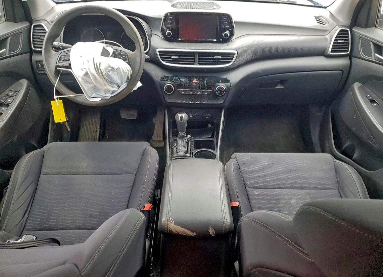 2020 HYUNDAI TUCSON SE photo 8