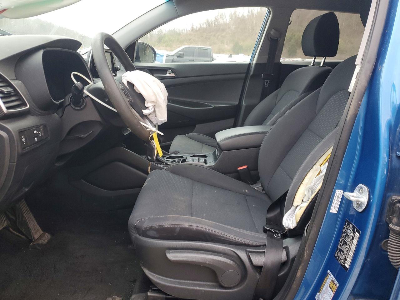 2020 HYUNDAI TUCSON SE photo 7