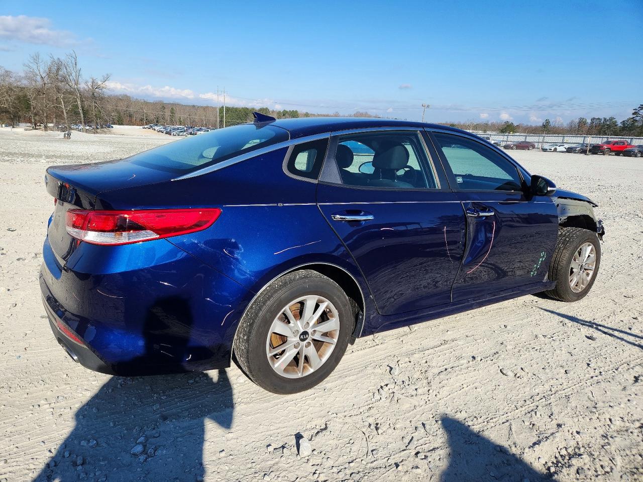 2018 KIA OPTIMA LX photo 3
