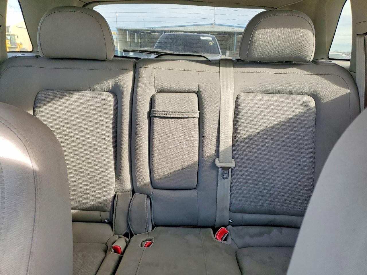 2008 SATURN VUE XE photo 10