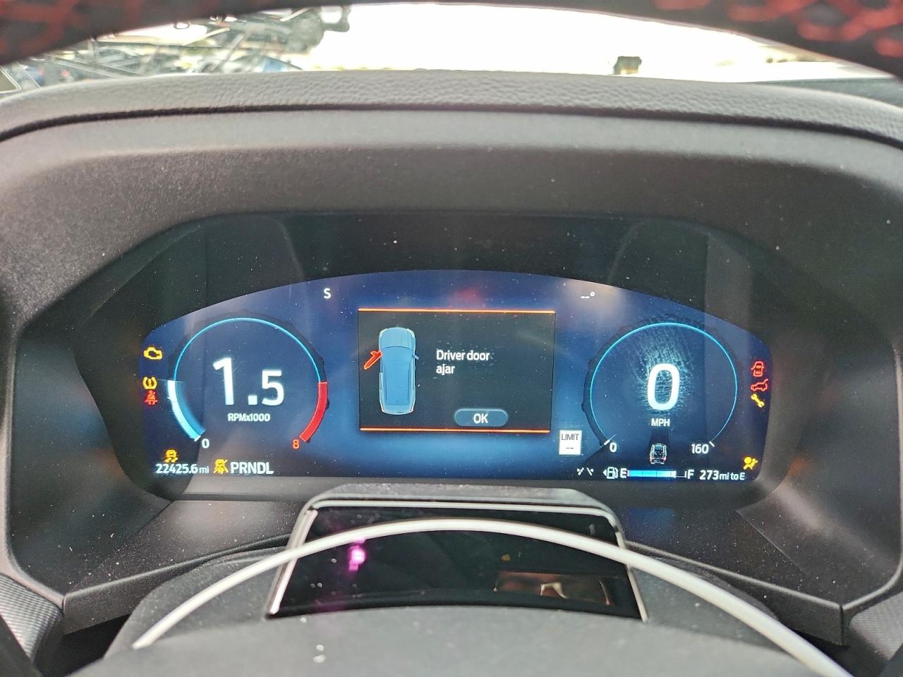 2025 FORD EXPLORER ST-LINE photo 9